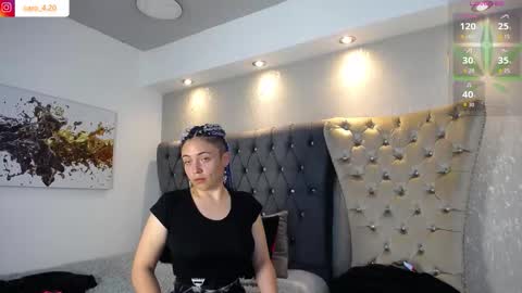 Caro Fisher online show from 02.07.26