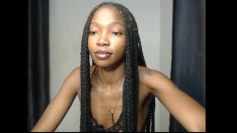 caroline online show from 04.06.26