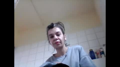 caroisback online show from 11.11.25