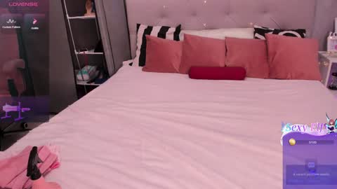 carol_may_ online show from 01.26.25