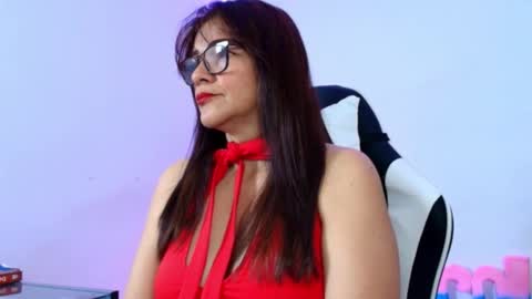 Snapshot of carol_miss2 chatting on 09.27.25 CAROL online show from 09.27.25