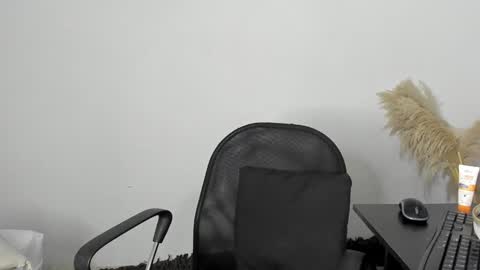 carolay759687 online show from 01.07.25