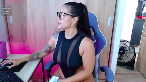 Snapshot of carolgoddess chatting on 06.07.26 Carol online show from 06.07.26