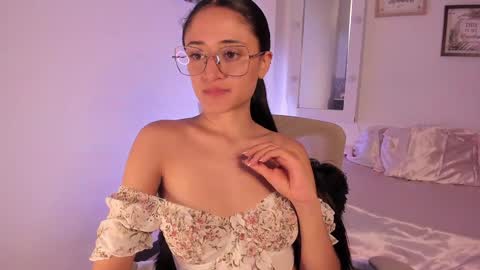 Caroline online show from 01.21.25