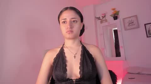 Caroline online show from 09.11.25