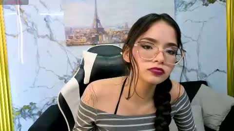 Snapshot of carolina23_pm chatting on 06.24.26 carolina23_pm online show from 06.24.26