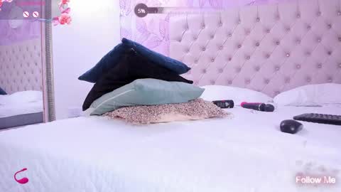 carolina evanss online show from 02.10.25
