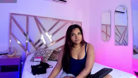 carolina evanss online show from 03.12.25