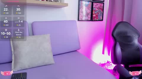 Carolina  online show from 10.23.25