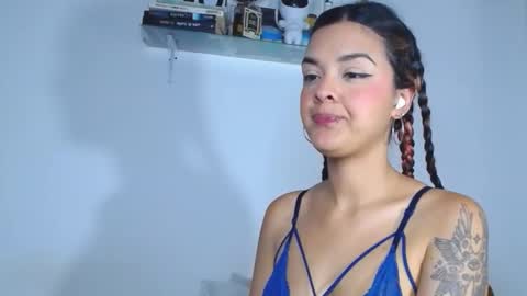 CarolinaM online show from 09.28.25