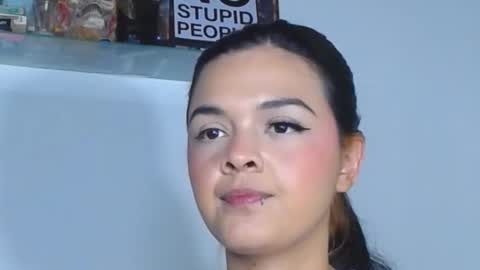 CarolinaM online show from 10.20.25