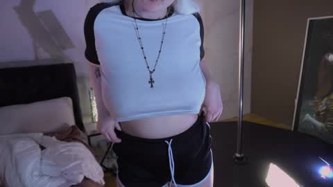 Mira online show from 04.11.26