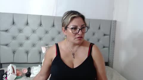 Snapshot of carolinacrus01 chatting on 01.29.25 Carolina online show from 01.29.25