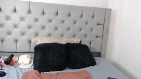 Snapshot of carolinacrus01 chatting on 02.02.25 Carolina online show from 02.02.25