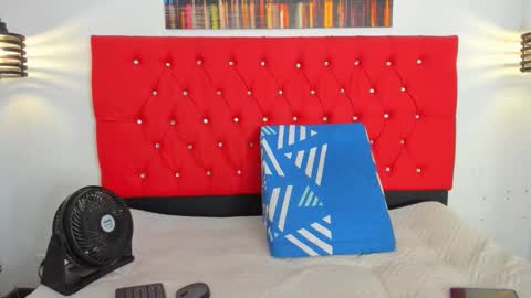 Carolina online show from 12.21.25