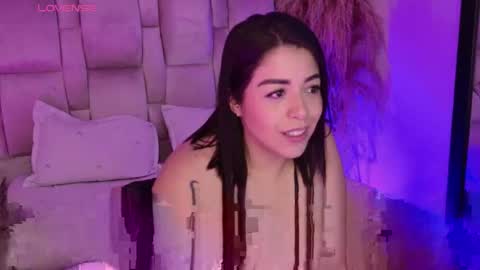 caroline online show from 11.26.25