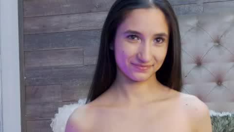 carolinahart online show from 12.04.25