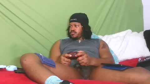 carolinayungin96 online show from 09.24.25