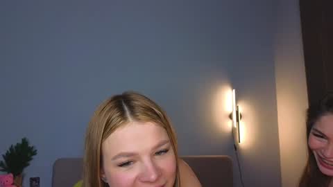 Snapshot of caroline_brown0 chatting on 12.27.24 Caroline online show from 12.27.24