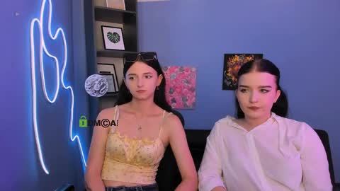 Caroline online show from 05.21.26