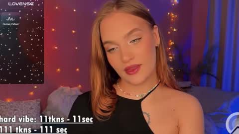 Caro online show from 03.10.25