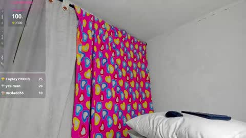 Caroline Tovar   Lovense is active my orgasms in your hands Give me more pleasure and make me cum online show from 03.12.25