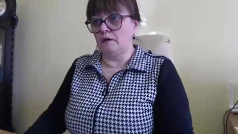 Snapshot of carolinedream_ chatting on 02.11.25 CarolineDream online show from 02.11.25