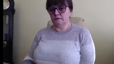 Snapshot of carolinedream_ chatting on 02.24.25 CarolineDream online show from 02.24.25