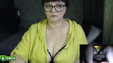 Snapshot of carolinedream_ chatting on 09.12.25 CarolineDream online show from 09.12.25