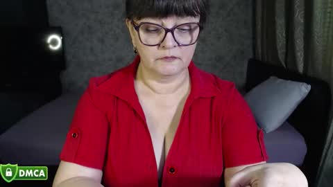 Snapshot of carolinedream_ chatting on 09.21.25 CarolineDream online show from 09.21.25