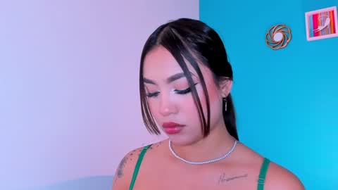 CarolineeGarcia online show from 02.06.25