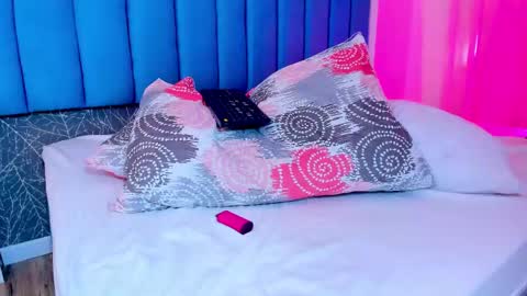 CarolineeGarcia online show from 03.10.25