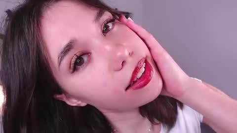 Snapshot of carolineliora chatting on 10.24.25 Caroline online show from 10.24.25