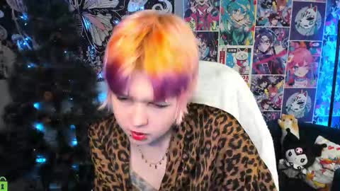 Snapshot of carolinerichter chatting on 01.07.26 CarolineRichter online show from 01.07.26