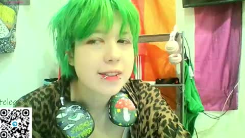 Snapshot of carolinerichter chatting on 02.14.26 CarolineRichter online show from 02.14.26