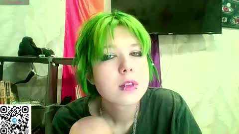 Snapshot of carolinerichter chatting on 02.22.26 CarolineRichter online show from 02.22.26