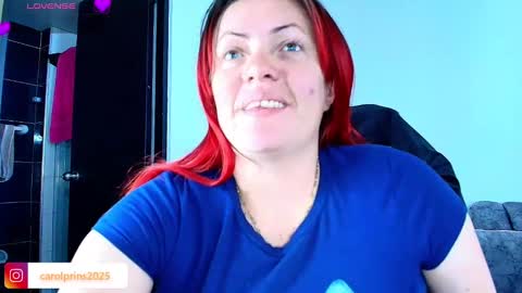 Snapshot of carolinhe_ chatting on 09.24.25 Carolinhe  online show from 09.24.25