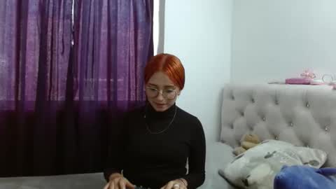 carolinnapinkman online show from 03.25.26