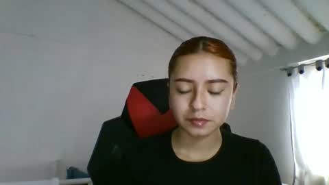 carolinnapinkman online show from 05.05.26