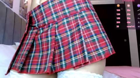Carolinne online show from 02.13.25