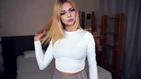 Hello everyone Im Monica Its my first day Were going to have fun together  online show from 09.08.25