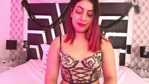 Caro Gmez  online show from 01.04.25
