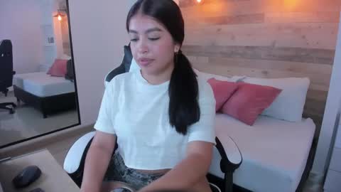 carriepink_ online show from 09.16.25