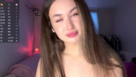 Kira online show from 03.08.26