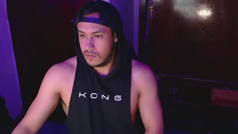 Snapshot of casas_oom chatting on 01.18.25 online show from 01.18.25