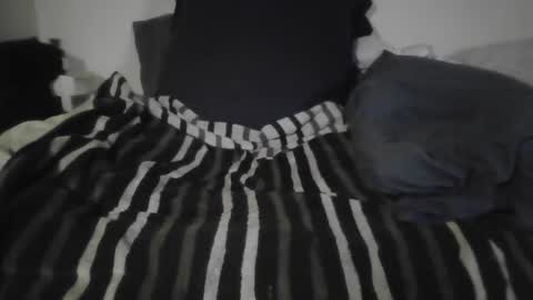 Snapshot of cascadefalls chatting on 09.18.25 Cascade not really but sticking with it online show from 09.18.25