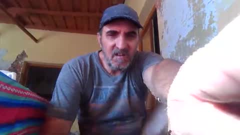 caseroshot2 online show from 11.10.25