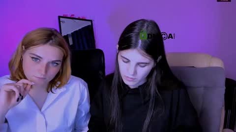 casey_meow_ online show from 10.13.25