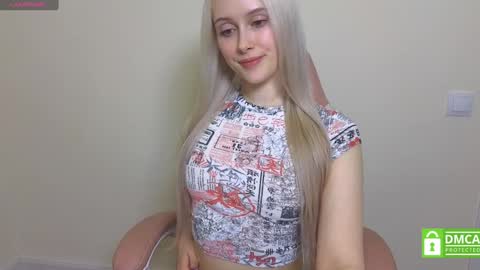 Snapshot of caseylabow chatting on 12.04.24 My name is Casey... Nice to meet you  I will be happy to have funthumbs up please its important online show from 12.04.24