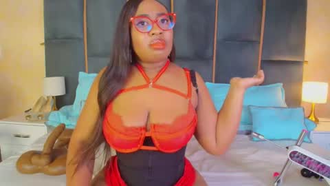 Snapshot of caseymoon chatting on 09.28.25 Casey online show from 09.28.25